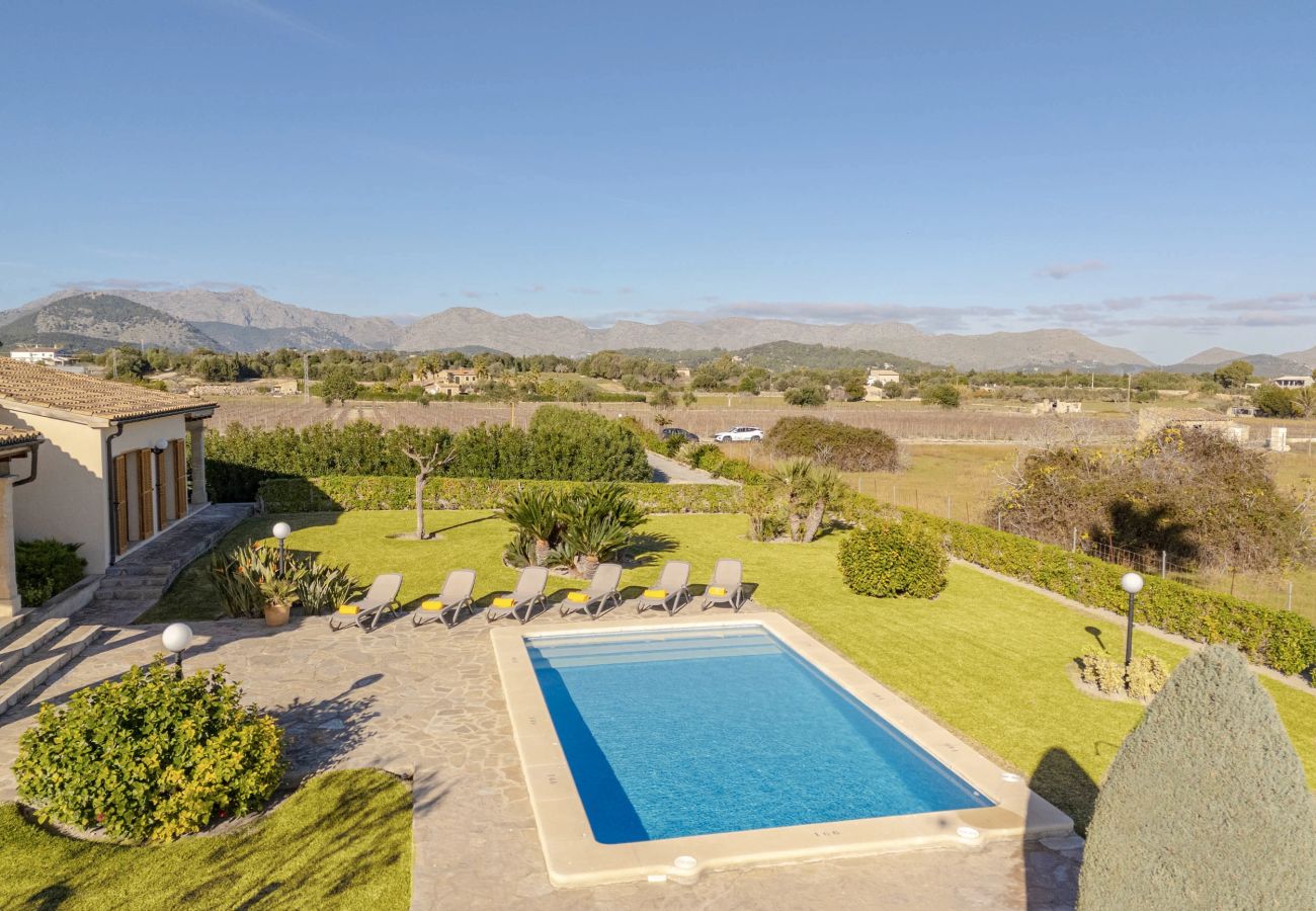 Villa in Alcudia - Els Evols for 6 with pool between Pollensa and Alcudia