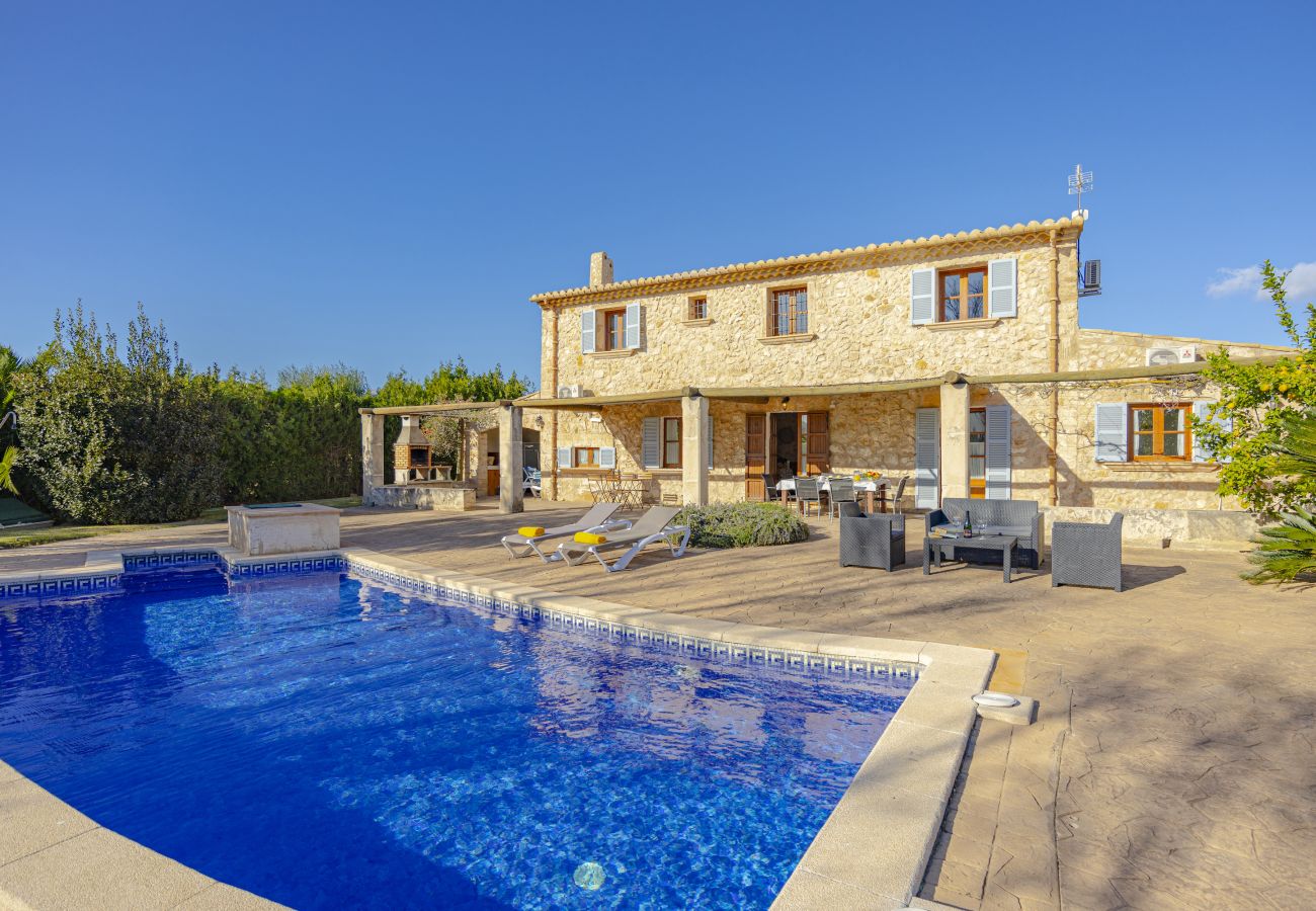 Villa in Alcudia - Finca Can Soler 1 for 6 with swimming pool, Bbq, free WiFi