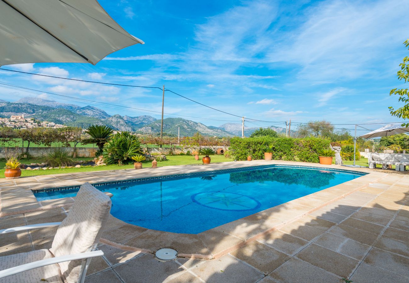 Domaine à Selva - SA VINYETA Finca pour 6 personnes avec piscine, jacuzzi et jardin