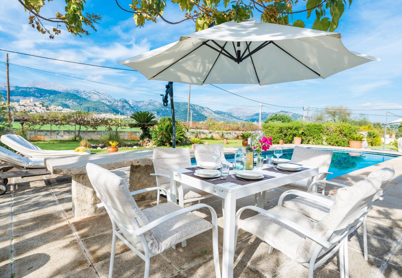 Domaine à Selva - SA VINYETA Finca pour 6 personnes avec piscine, jacuzzi et jardin