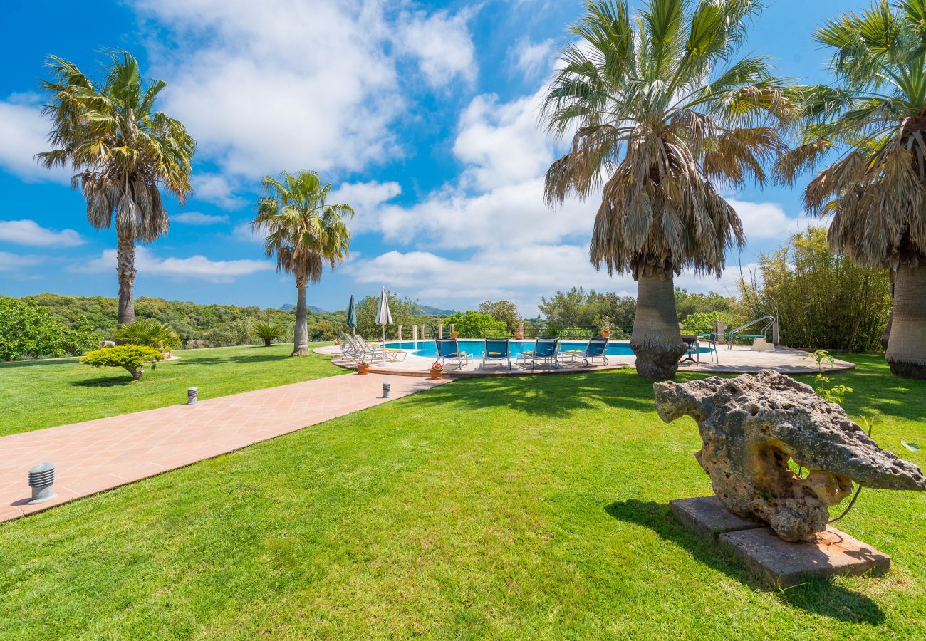 Domaine à Arta - El Molino Finca pour 6 avec piscine à Arta