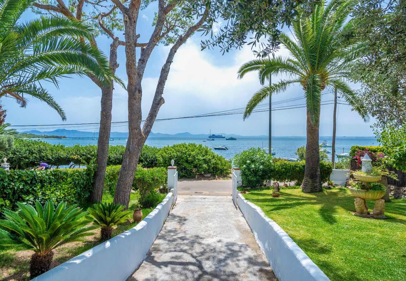 Maison à Alcudia - Bell Punt  Maison pour 6 à seulement 10 mètres de la mer à Alcudia