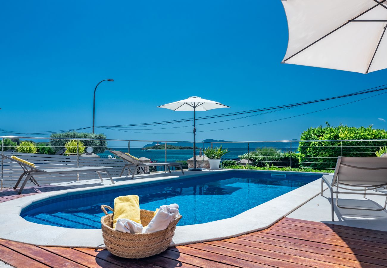 Maison mitoyenne à Alcudia - Villa FARO pour 8 personnes en face de la mer à Alcanada avec piscine