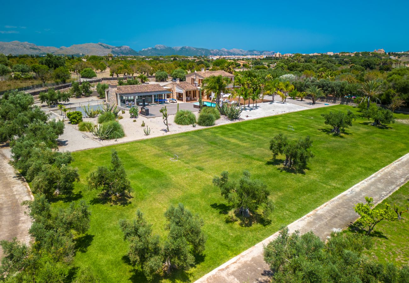 Villa à Alcudia - CAN OLIVA Magnifique et moderne finca pour 8 personnes avec piscine Alcudia