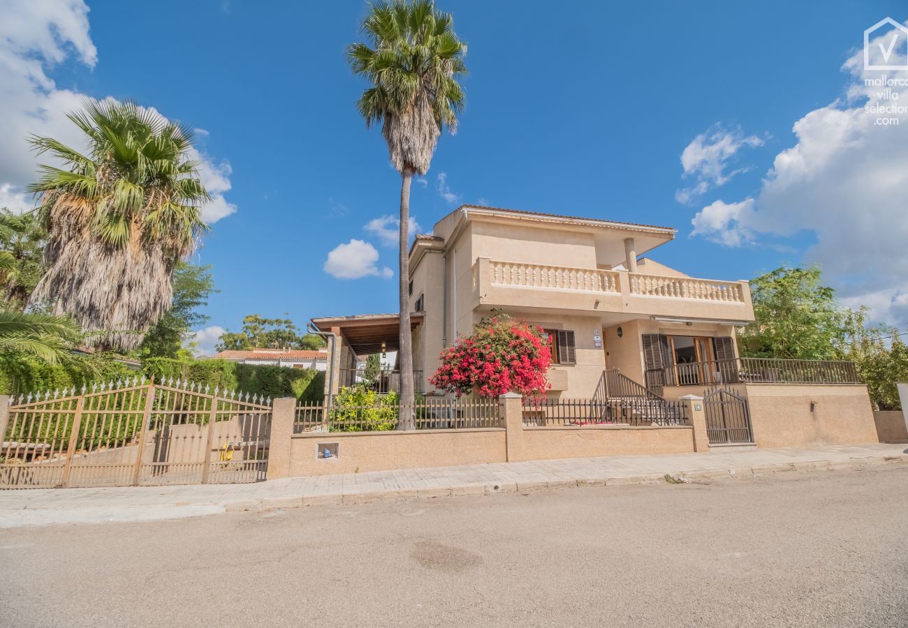 Maison à Alcudia - Gaviotas pour 6 à Alcudia à 350 de la plage avec piscine