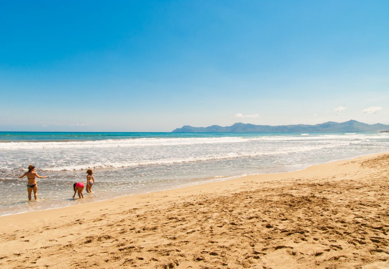 Maison à Alcudia - Gaviotas pour 6 à Alcudia à 350 de la plage avec piscine