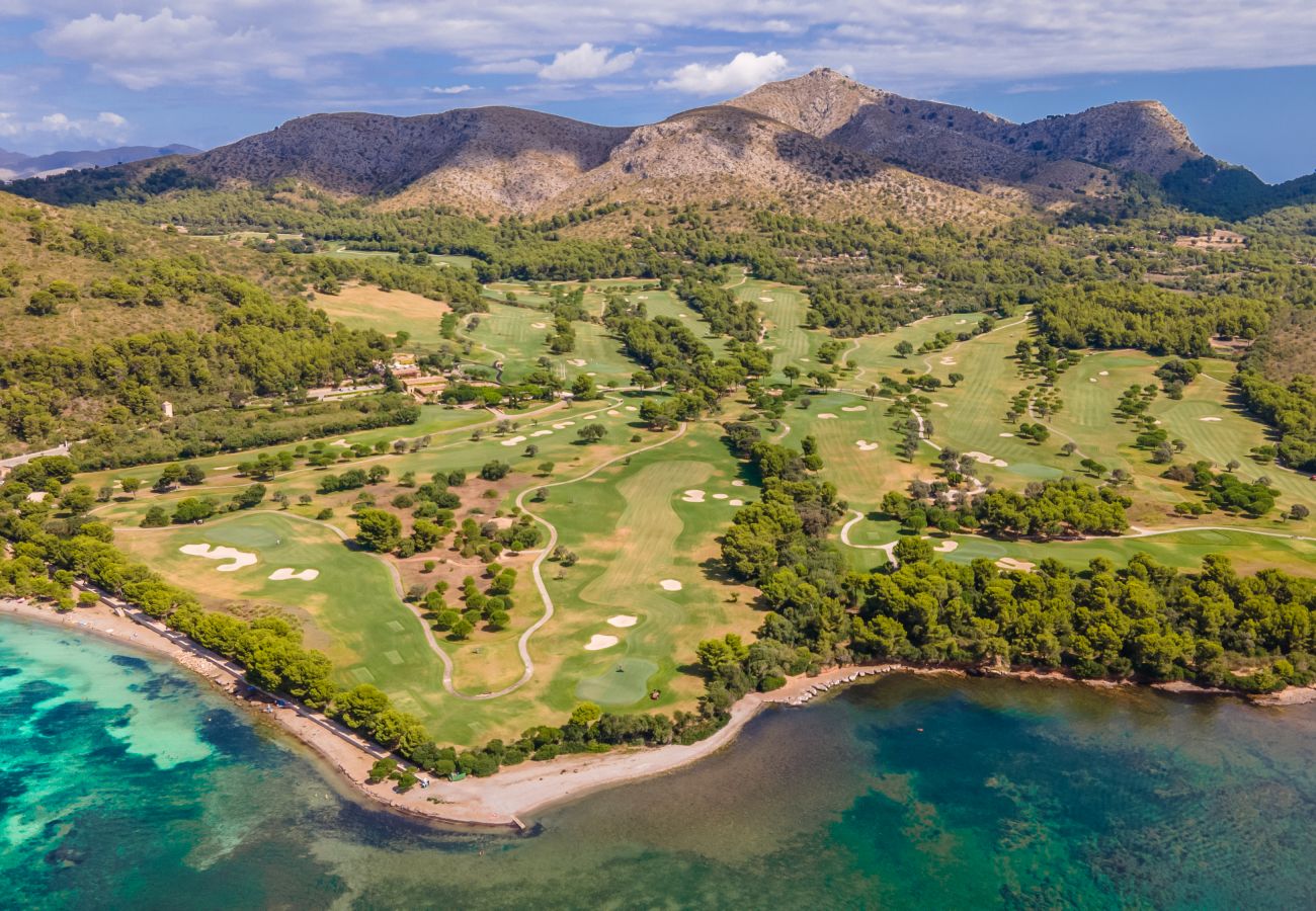 Villa à Alcudia - Finca ALBUFERETA pour 4 personnes avec piscine et vues à Alcudia