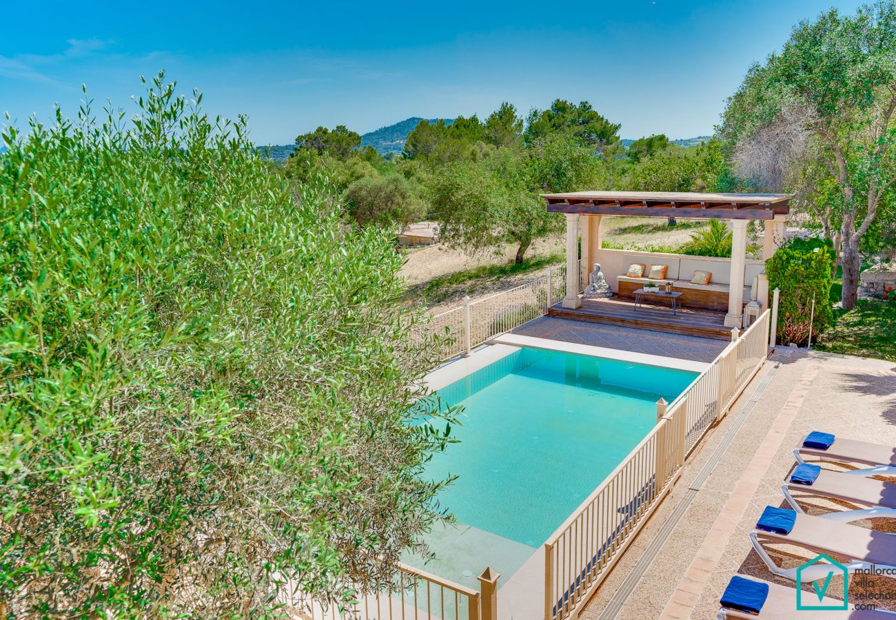 Domaine à Petra - NINES Finca familiale pour 6 personnes à Petra avec piscine sécurisée et clôturée pour les enfants