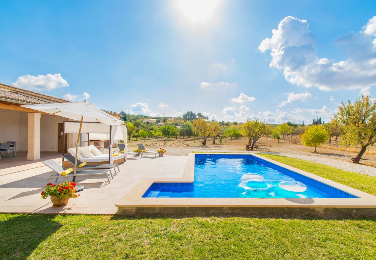 Domaine à Caimari - SERA Finca pour 6 avec piscine à Caimari