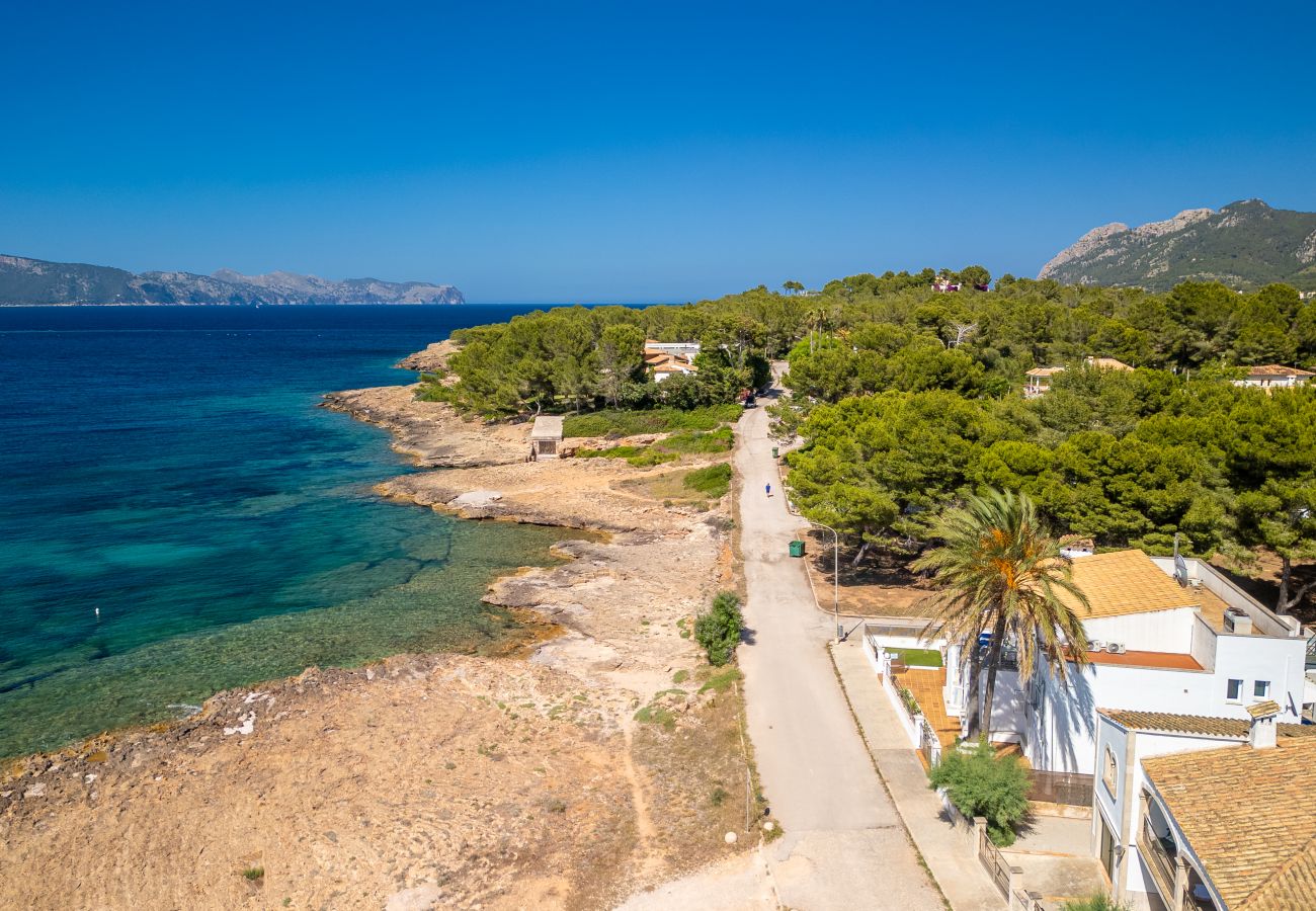 Villa à Alcudia - Miramar Manresa face à la mer avec piscine pour 8 personnes à Alcudia