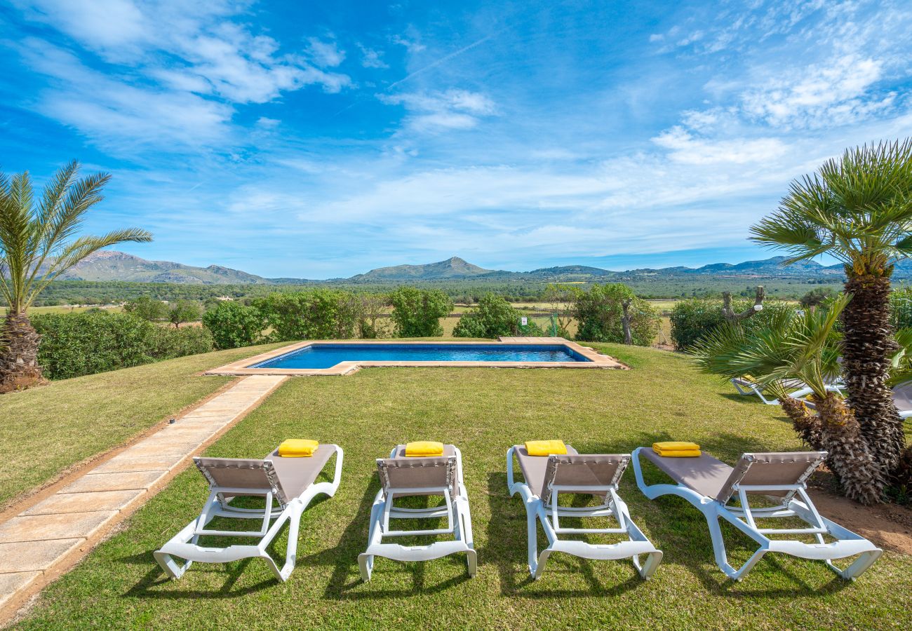 Villa à Son Serra de Marina - Can Aina Maison de campagne dans la nature pour 6 personnes avec piscine, ping pong, BBQ, Wi Fi