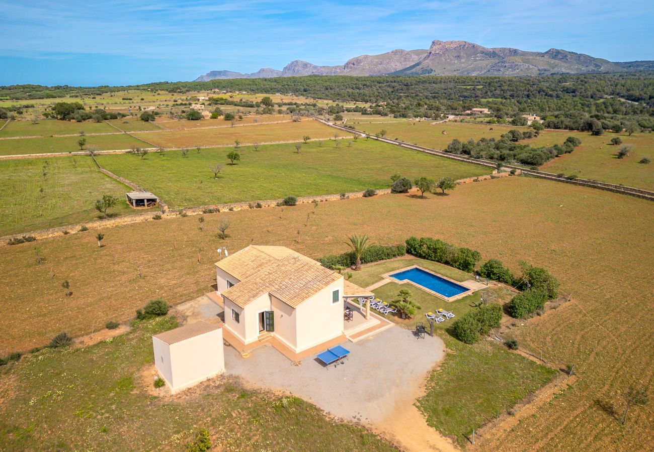 Villa à Son Serra de Marina - Can Aina Maison de campagne dans la nature pour 6 personnes avec piscine, ping pong, BBQ, Wi Fi