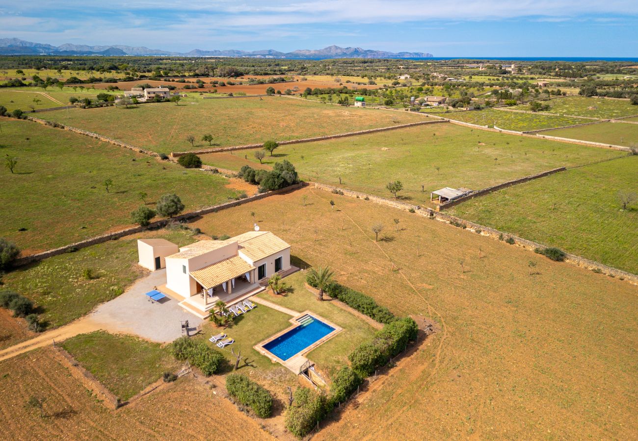 Villa à Son Serra de Marina - Can Aina Maison de campagne dans la nature pour 6 personnes avec piscine, ping pong, BBQ, Wi Fi