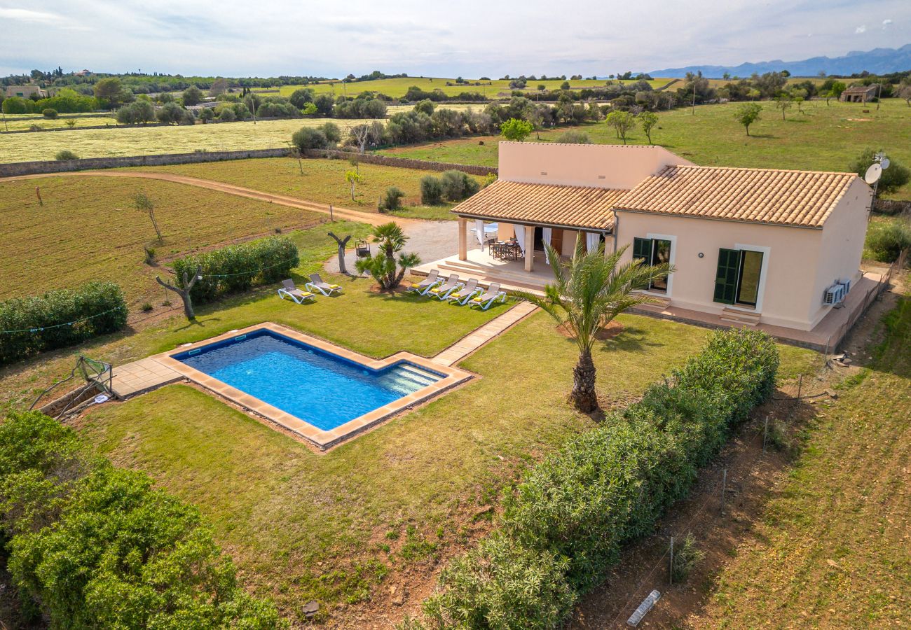 Villa à Son Serra de Marina - Can Aina Maison de campagne dans la nature pour 6 personnes avec piscine, ping pong, BBQ, Wi Fi