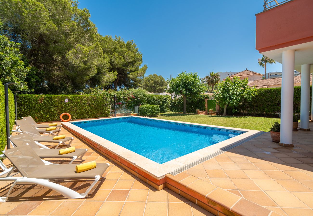 Chalet à Puerto de Alcudia - Maison Massanet pour 8 personnes avec piscine près de la plage et de toutes les commodités