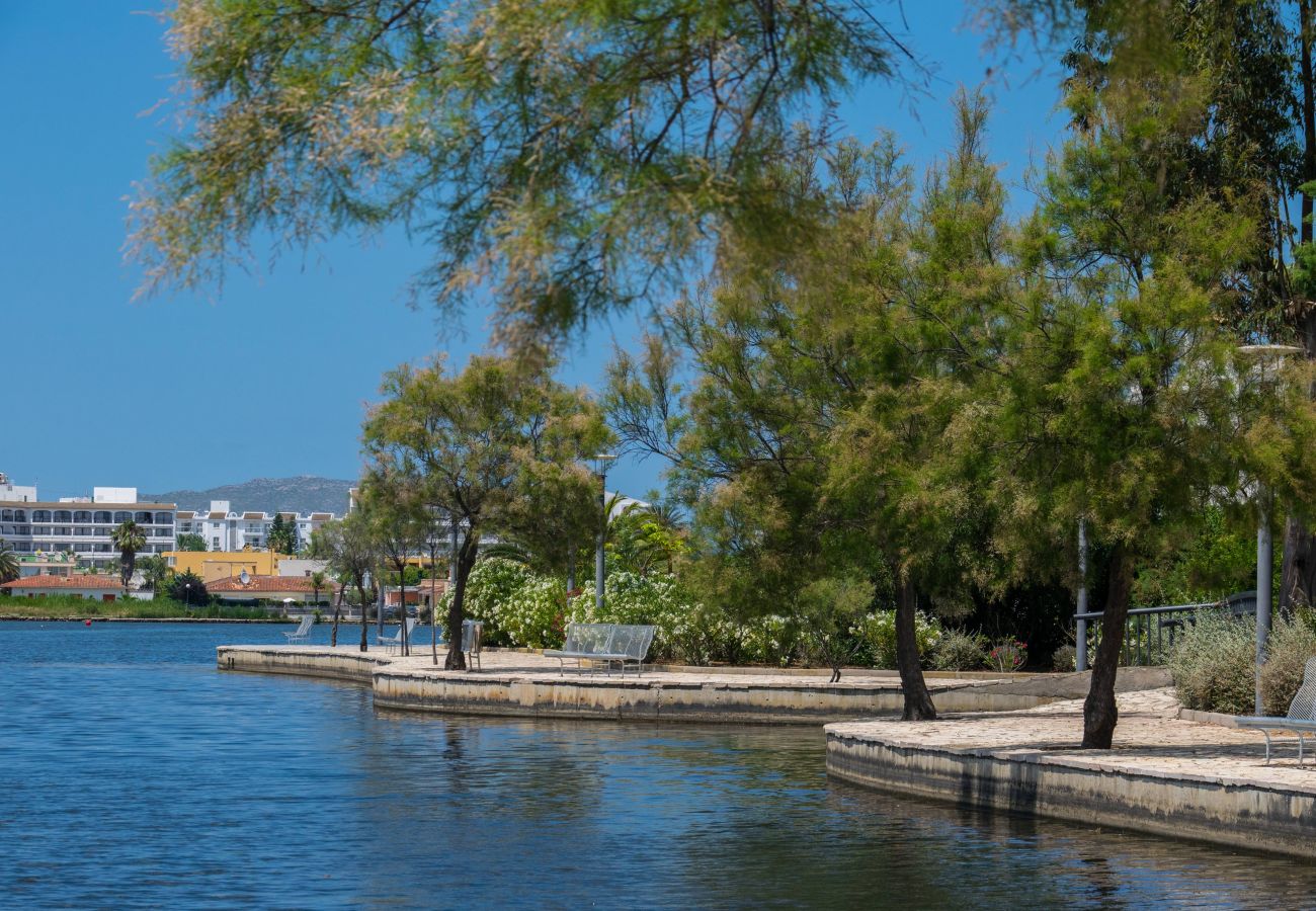 Chalet à Puerto de Alcudia - Maison Massanet pour 8 personnes avec piscine près de la plage et de toutes les commodités