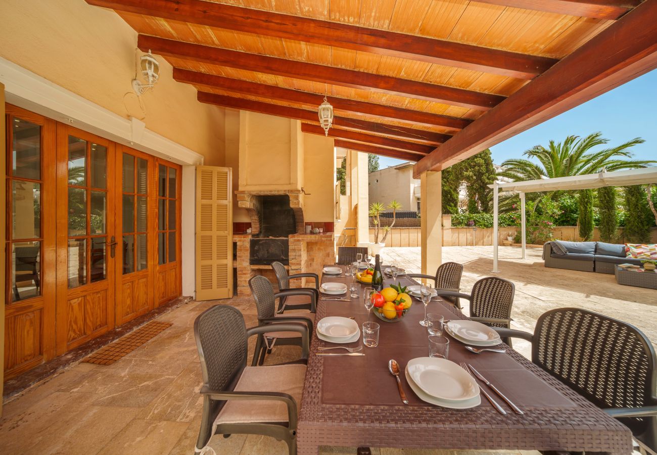 Maison mitoyenne à Sant Llorenç Des Cardassar - Maison meurtonnaise pour 8 personnes à 350m de la mer avec piscine