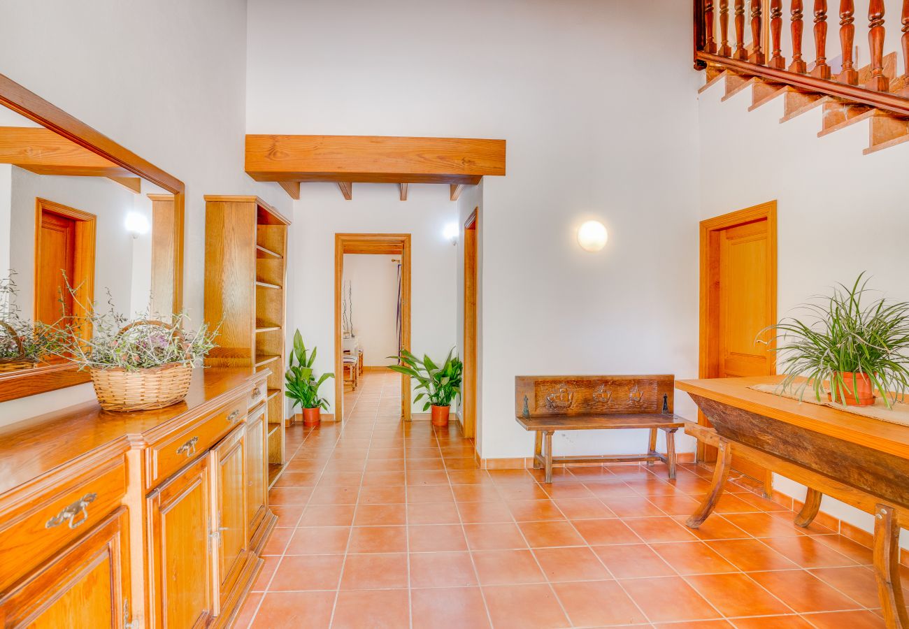 Villa à Alcudia - LORENZO Finca pour 9 personnes à Alcudia. AC et WiFi gratuit