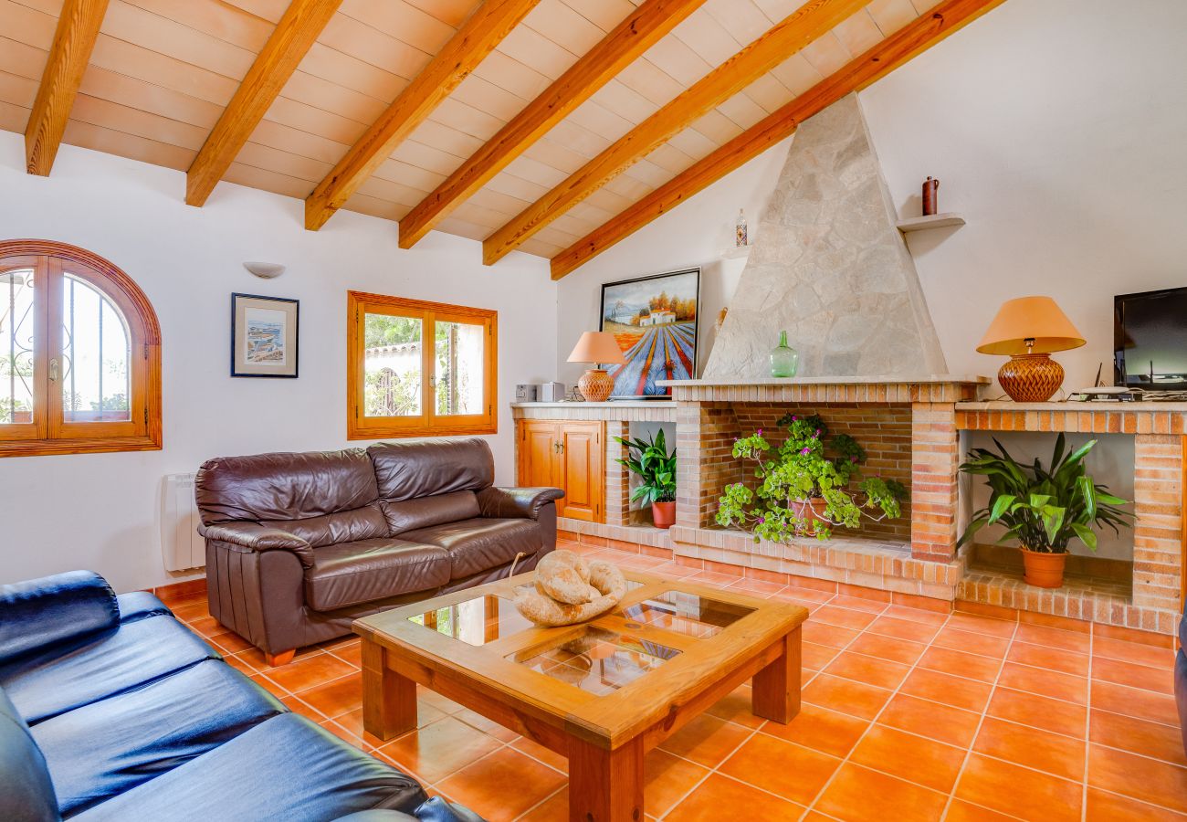 Villa à Alcudia - LORENZO Finca pour 9 personnes à Alcudia. AC et WiFi gratuit