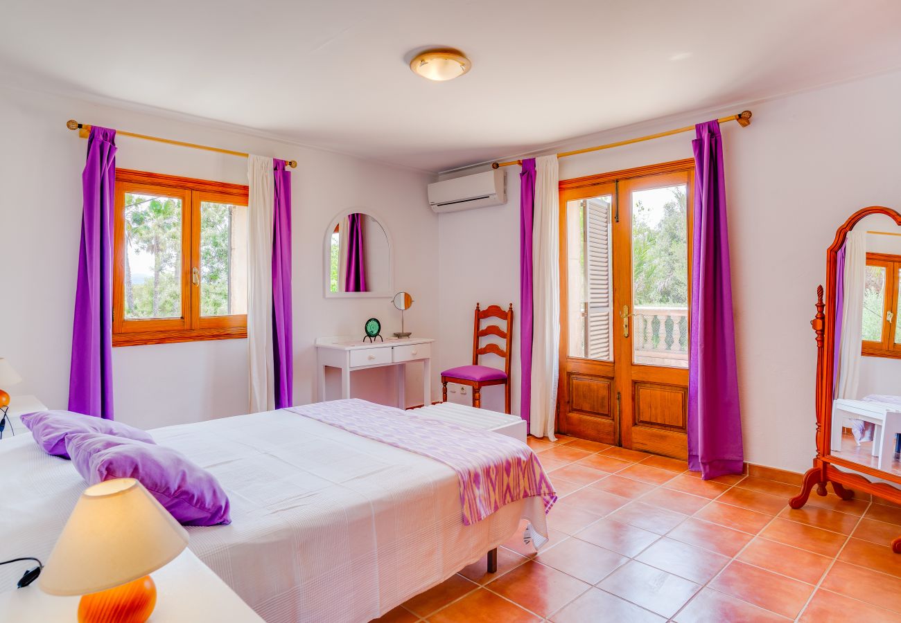 Villa à Alcudia - LORENZO Finca pour 9 personnes à Alcudia. AC et WiFi gratuit