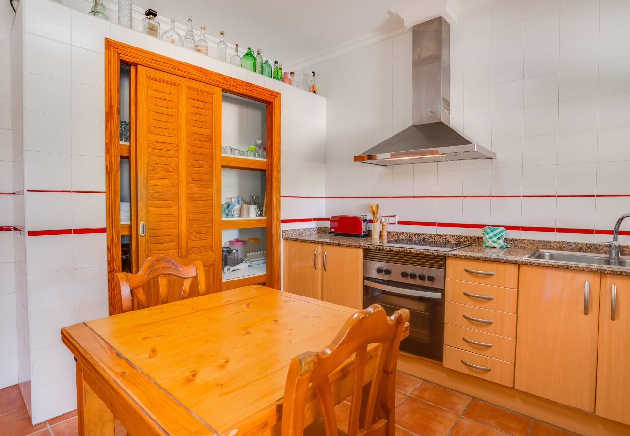 Villa à Alcudia - LORENZO Finca pour 9 personnes à Alcudia. AC et WiFi gratuit