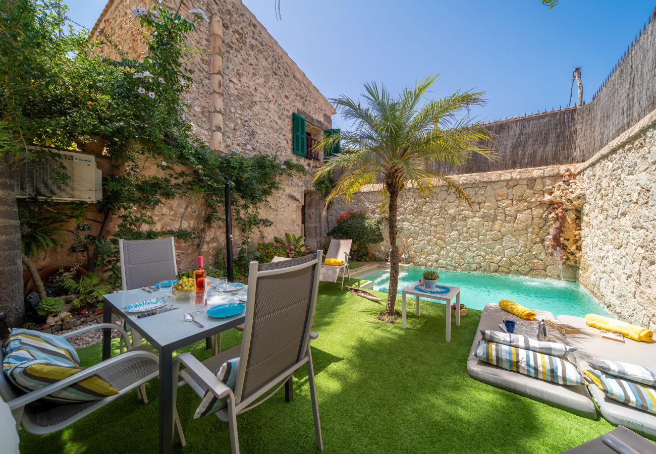 Maison mitoyenne à Ariany - Ca na Sabatera Maison jumelée avec piscine privée à Ariany